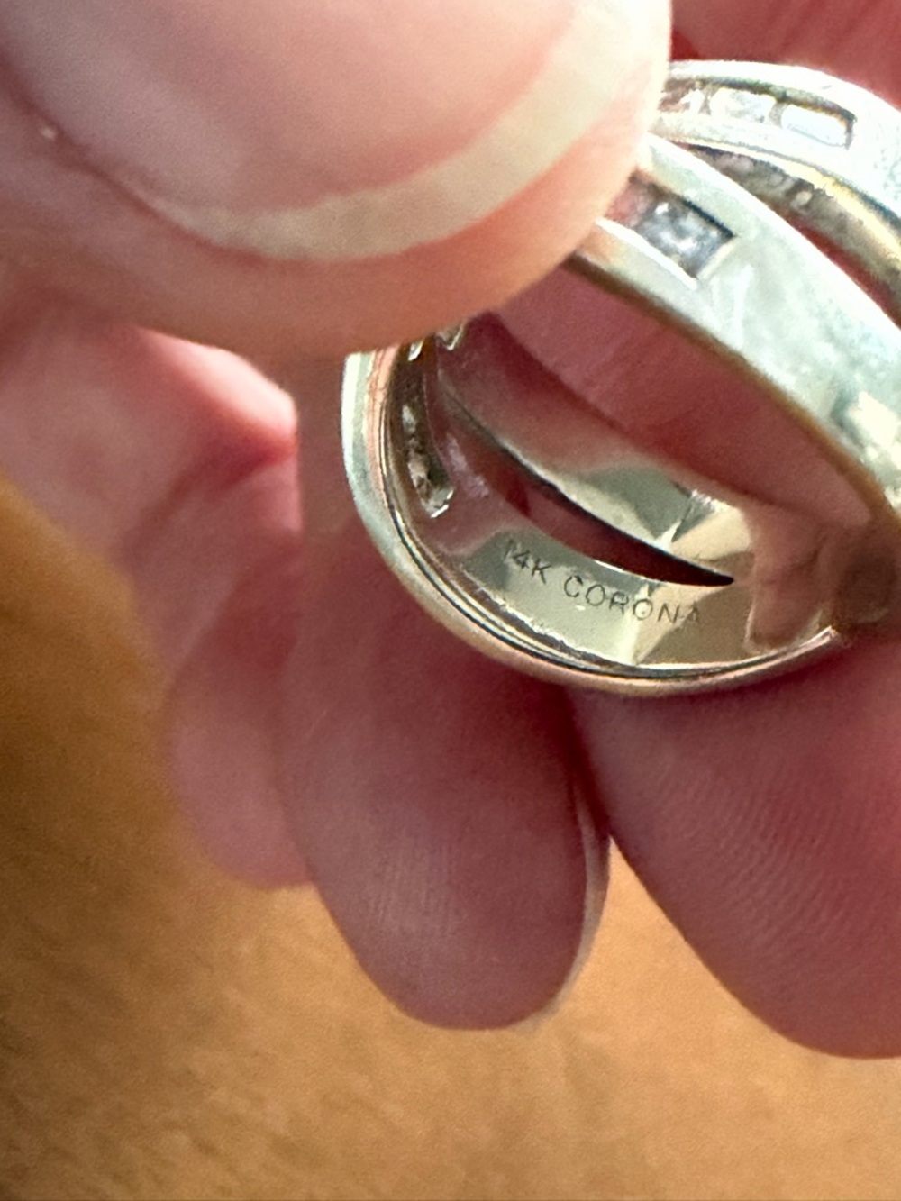 14K White Gold Crisscross Natural Diamond Band Ring. Corona Jewellery Company. - Picture 6 of 6